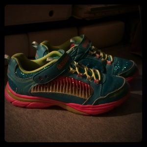 Sketchers light ups